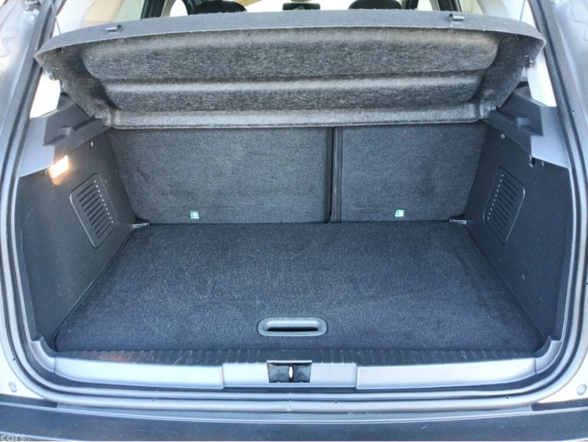 Renault Captur Hatchback, Diesel, 2016, Grey