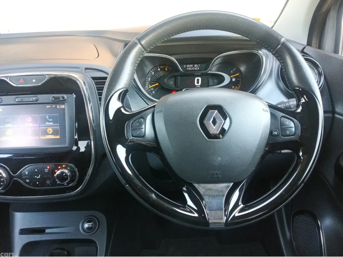 Renault Captur Hatchback, Diesel, 2016, Grey