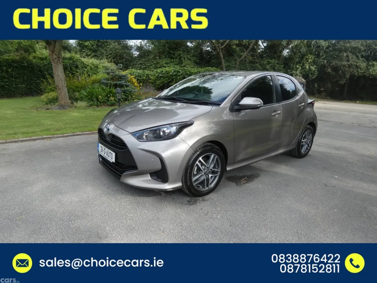Toyota Yaris Hatchback, Petrol Hybrid, 2021, Bronze