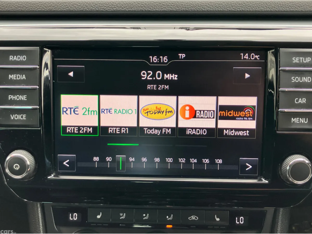 Skoda Superb Hatchback, Diesel, 2016, Grey