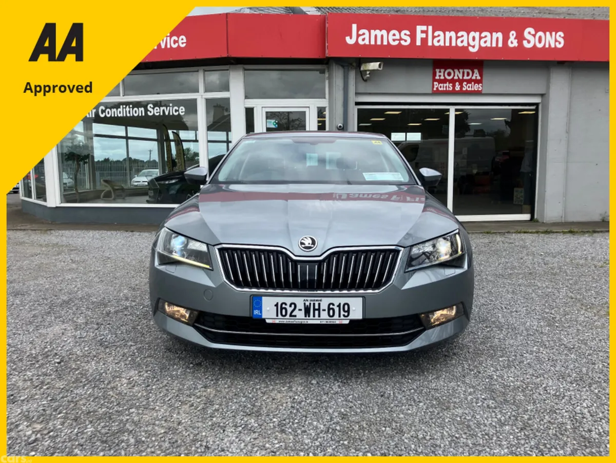 Skoda Superb Hatchback, Diesel, 2016, Grey