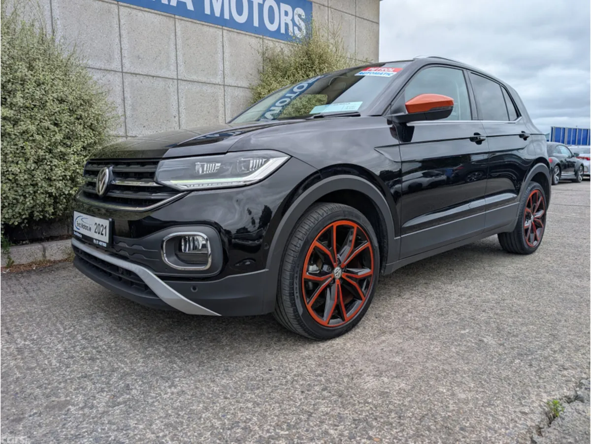 Volkswagen T-Cross Hatchback, Petrol, 2021, Black