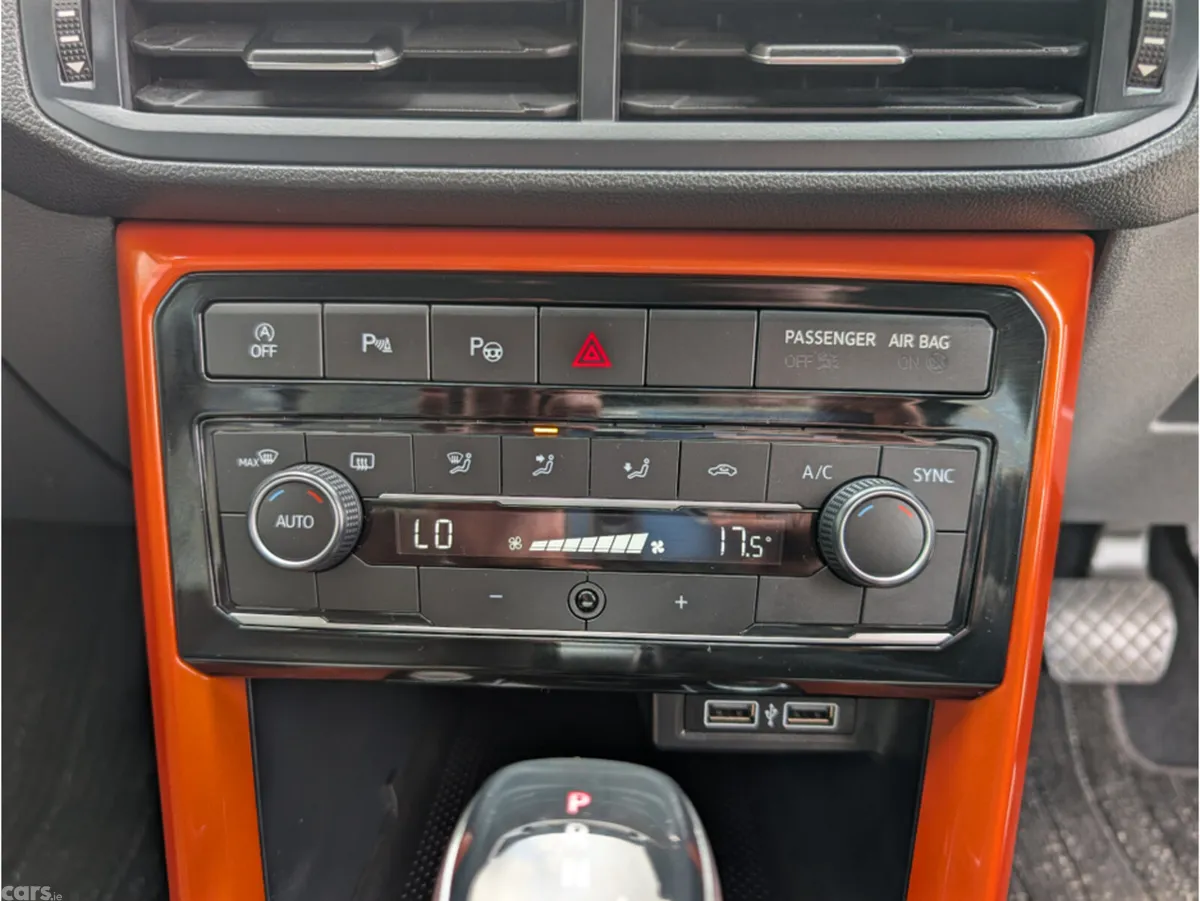 Volkswagen T-Cross Hatchback, Petrol, 2021, Black