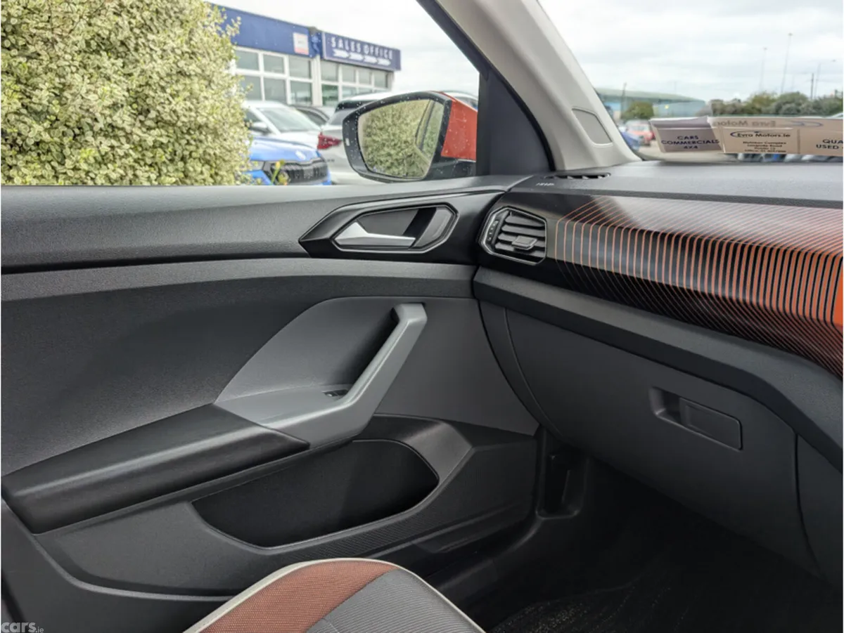 Volkswagen T-Cross Hatchback, Petrol, 2021, Black