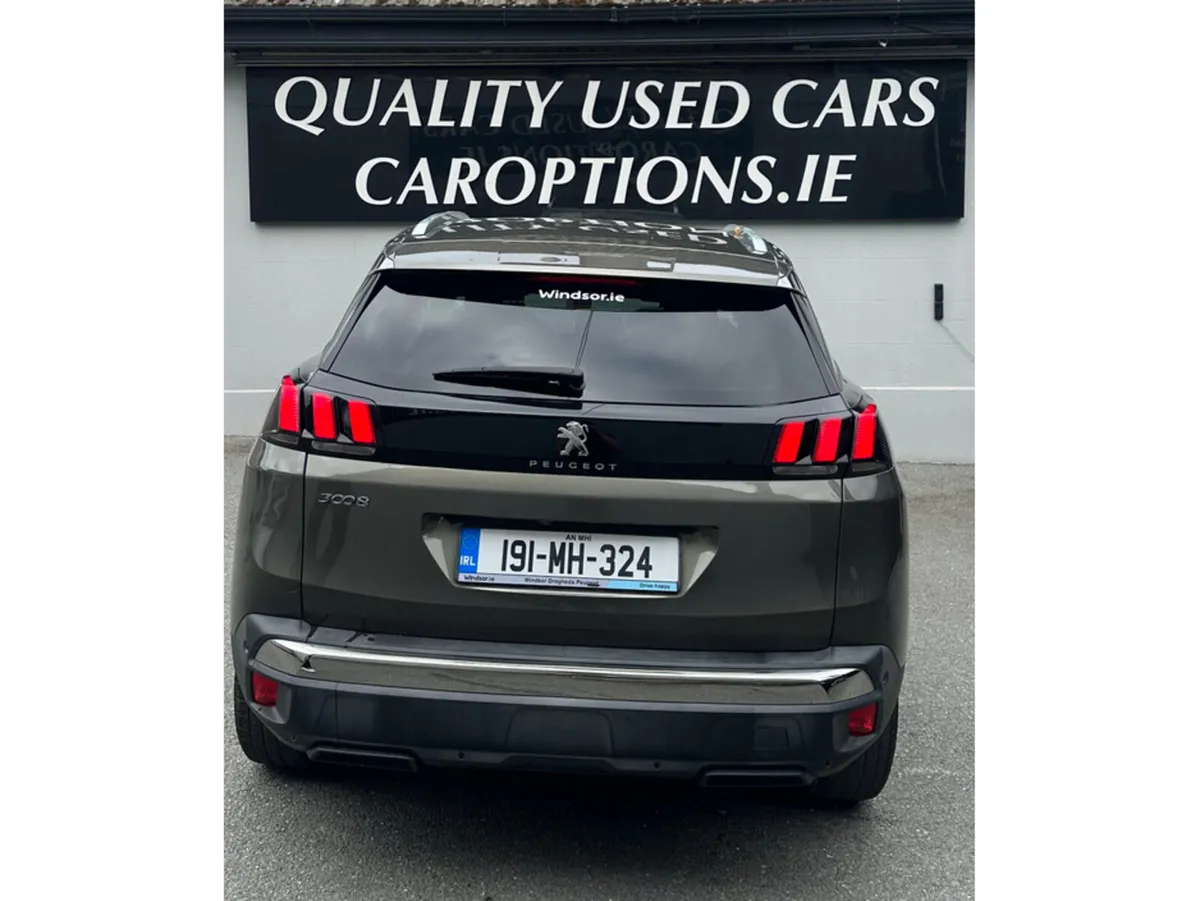 Peugeot 3008 MPV, Petrol, 2019, Grey