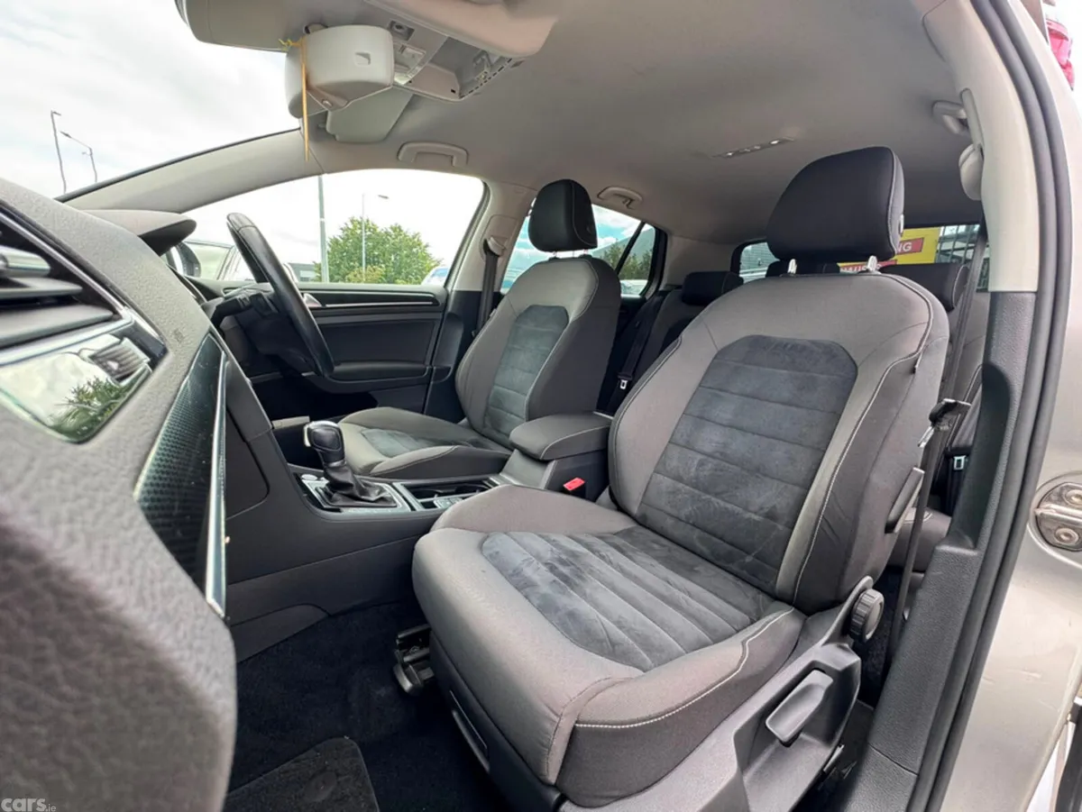 Volkswagen Golf Hatchback, Petrol, 2015, Grey