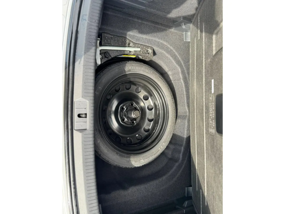 Volkswagen Golf Hatchback, Petrol, 2015, Grey