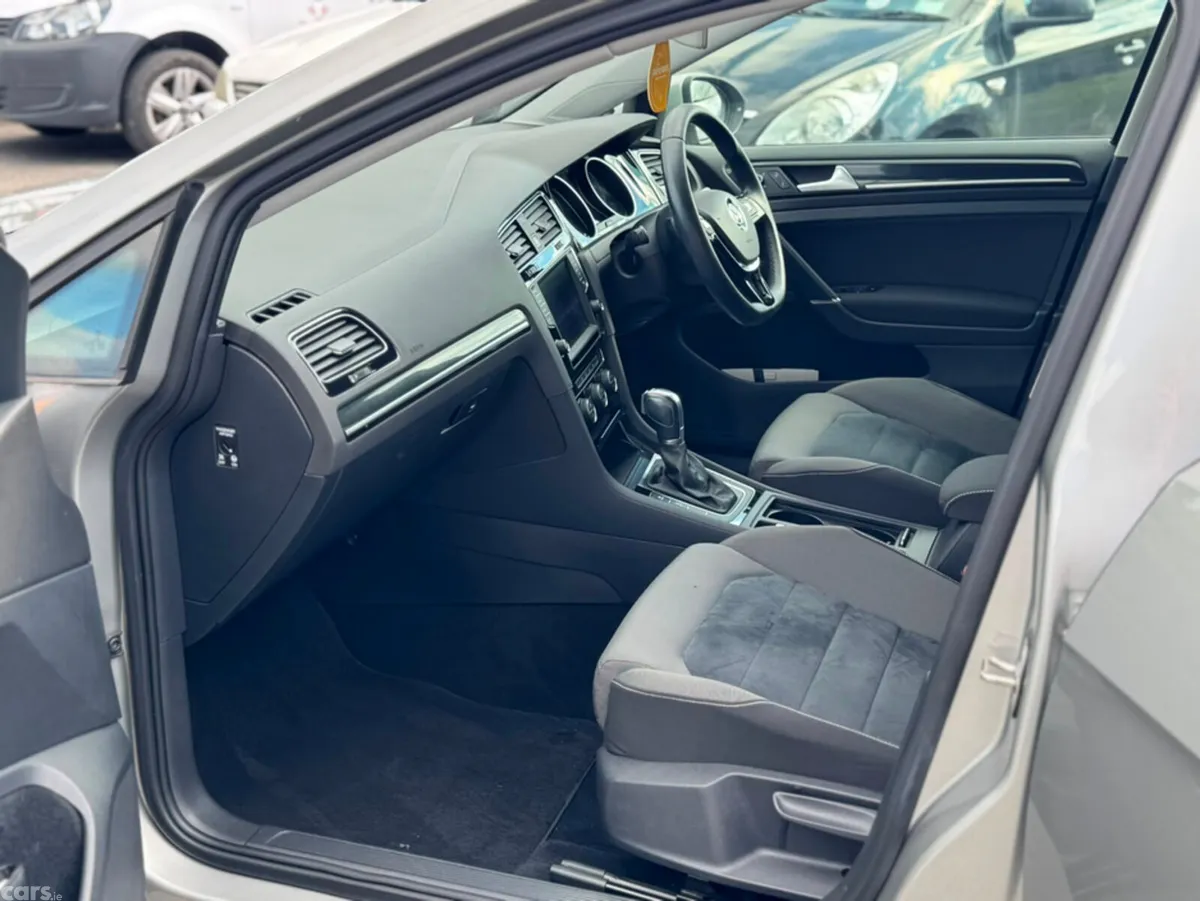 Volkswagen Golf Hatchback, Petrol, 2015, Grey