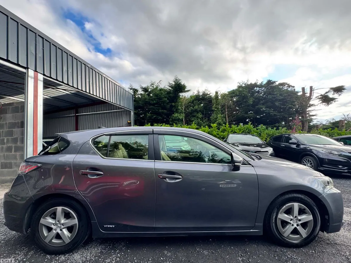 Lexus CT Hatchback, Petrol Hybrid, 2015, Grey