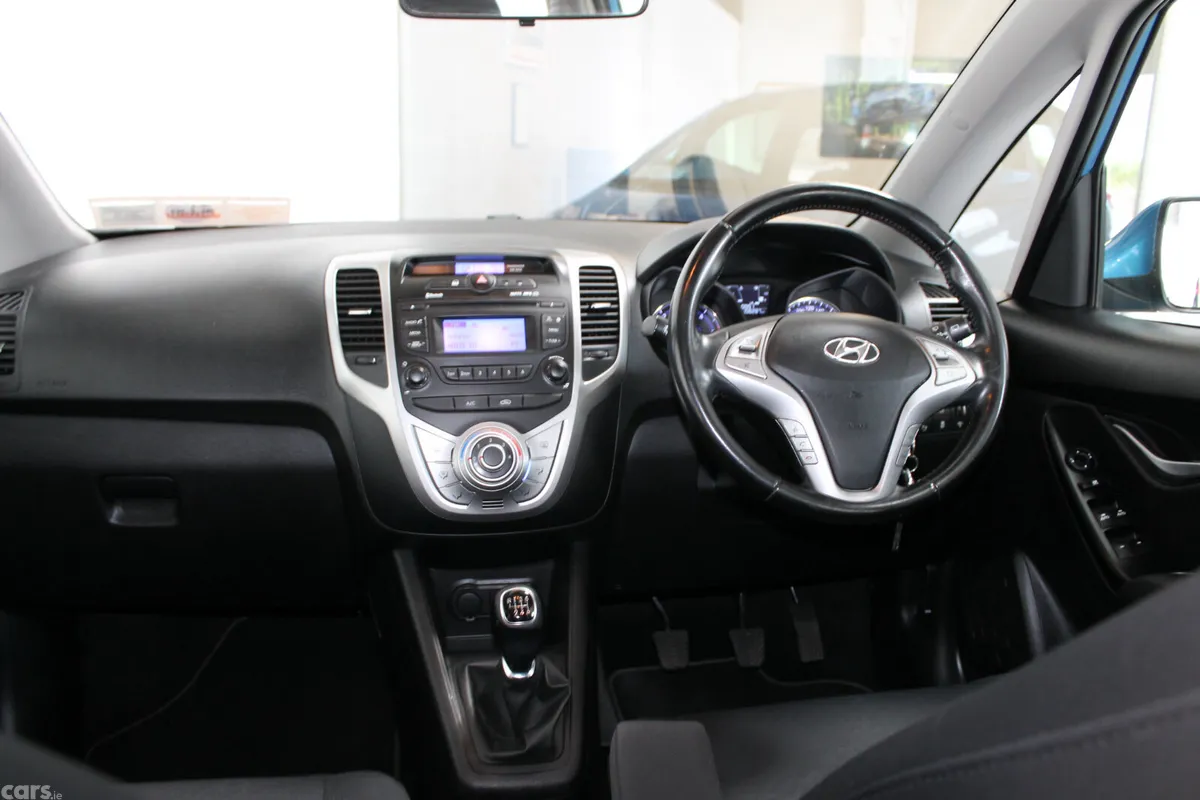Hyundai ix20 MPV, Diesel, 2017, Blue