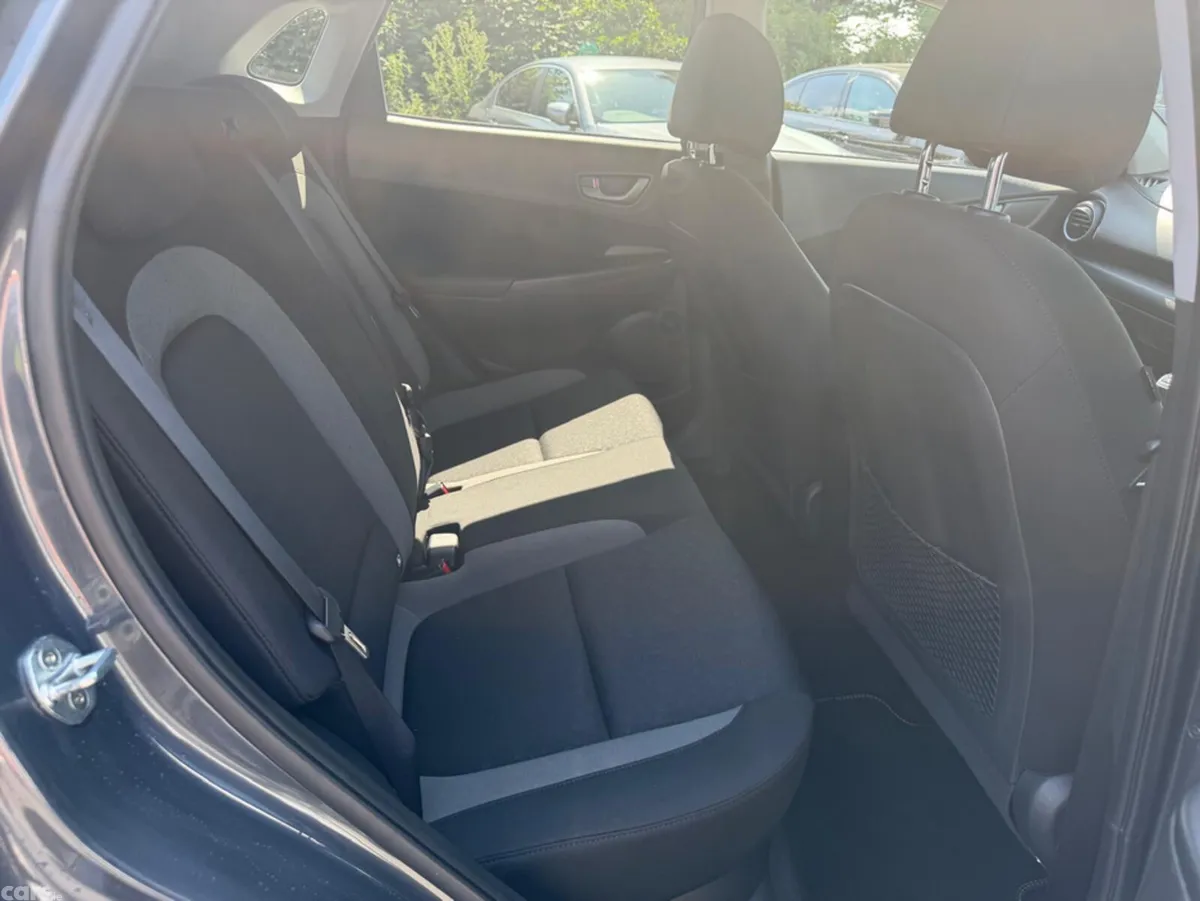 Hyundai KONA MPV, Petrol, 2019, Grey