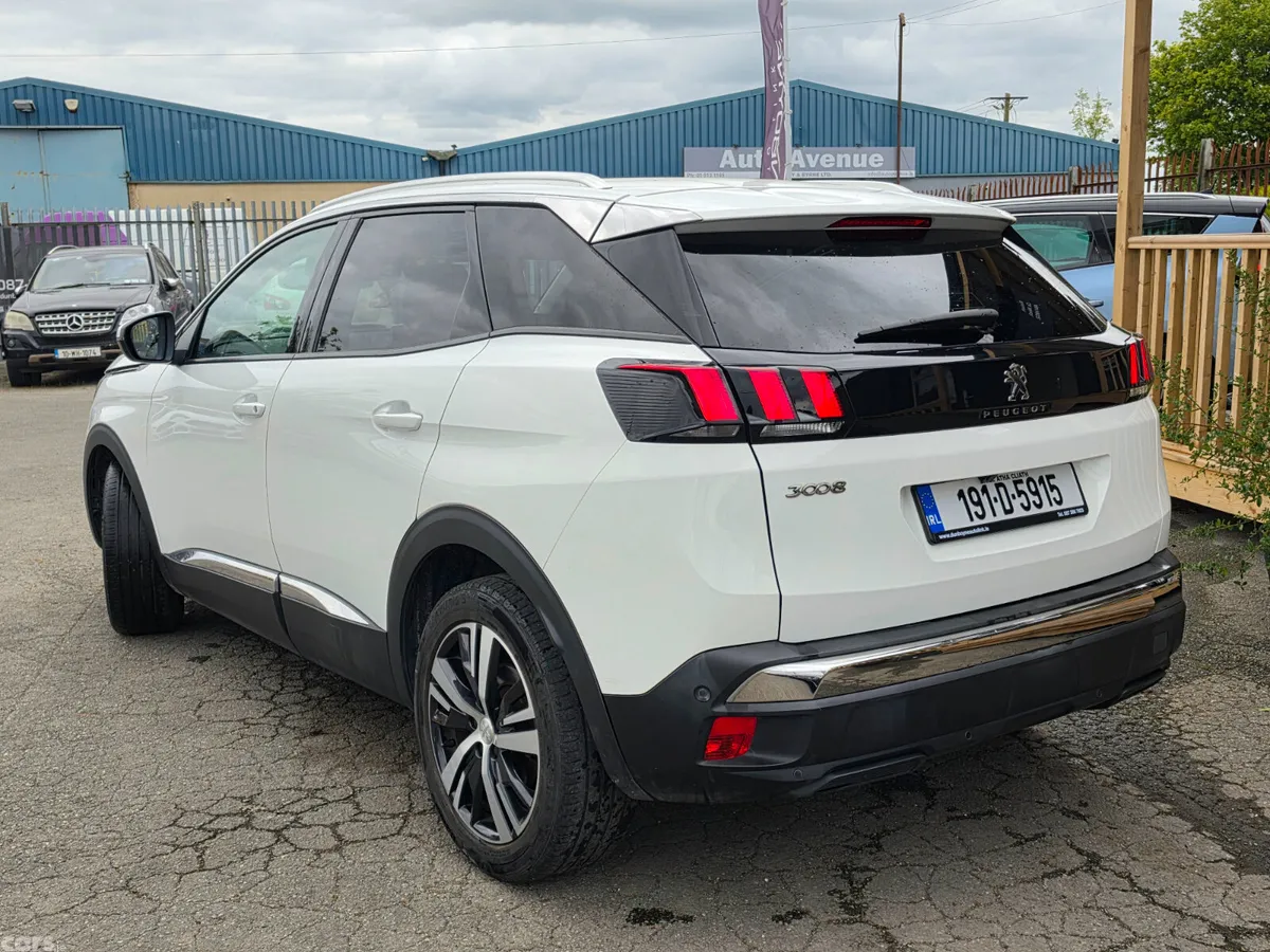 Peugeot 3008 MPV, Diesel, 2019, White