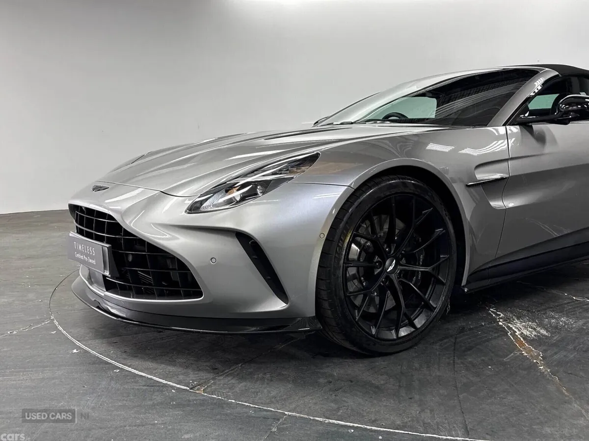 Aston Martin Vantage Coupe, Petrol, 2025, Silver