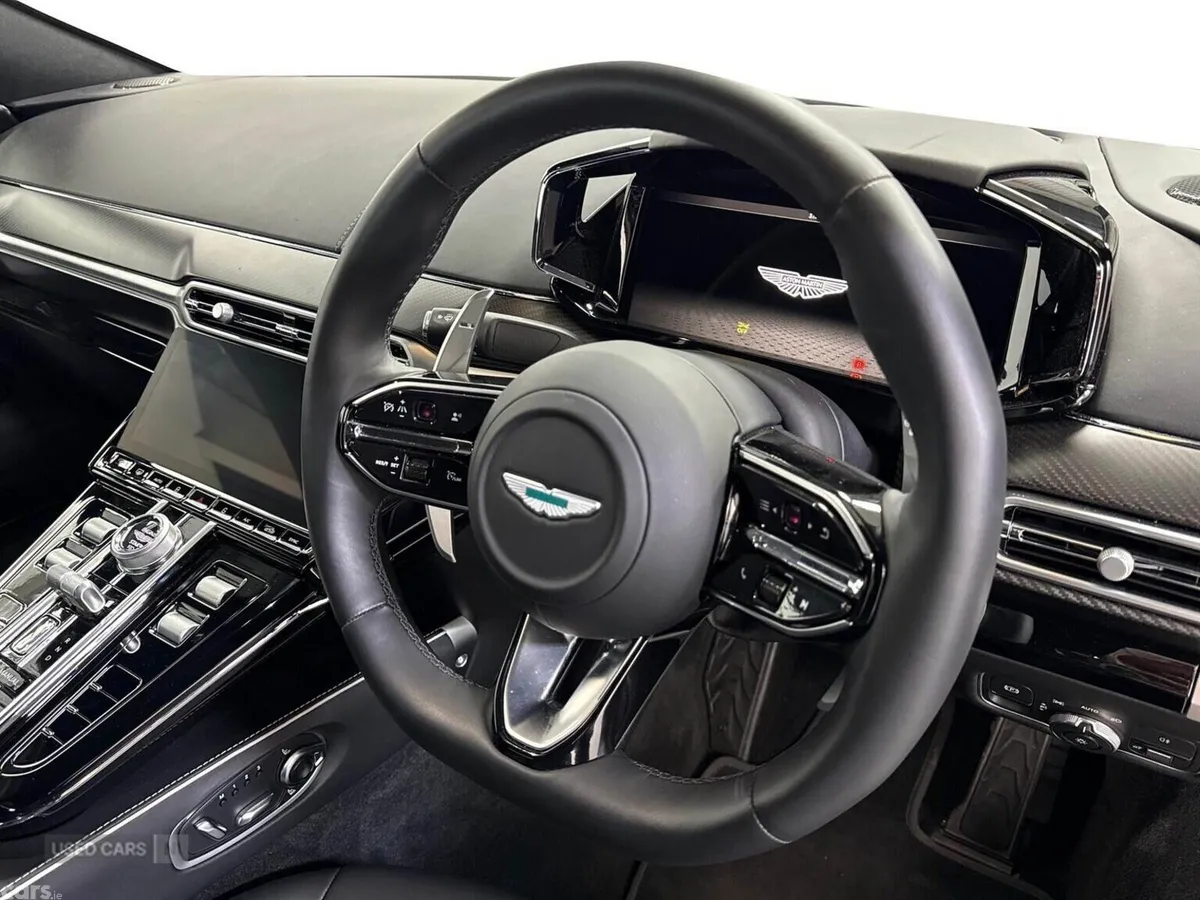 Aston Martin Vantage Coupe, Petrol, 2025, Silver