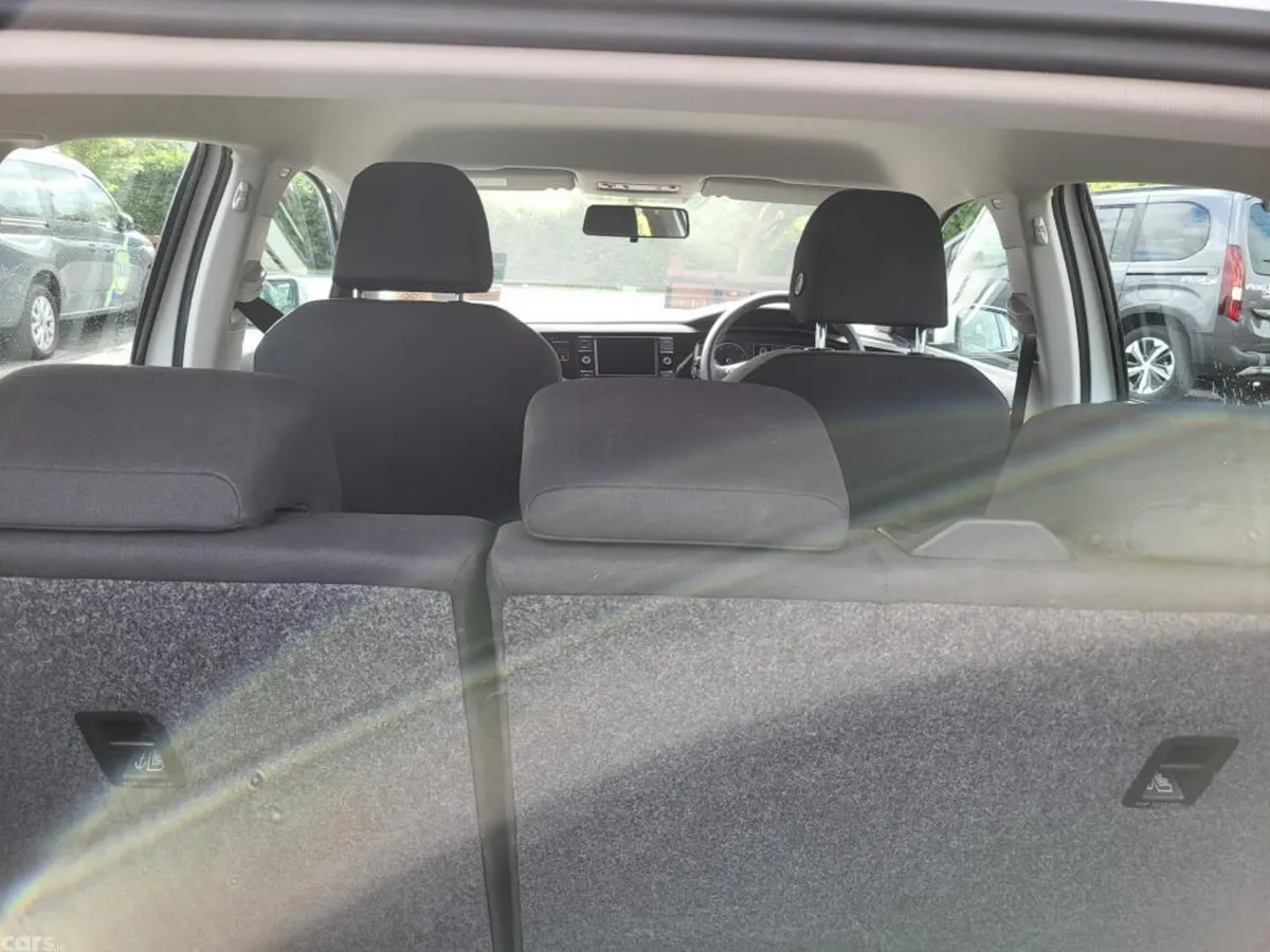 Volkswagen Polo Hatchback, Petrol, 2020, White