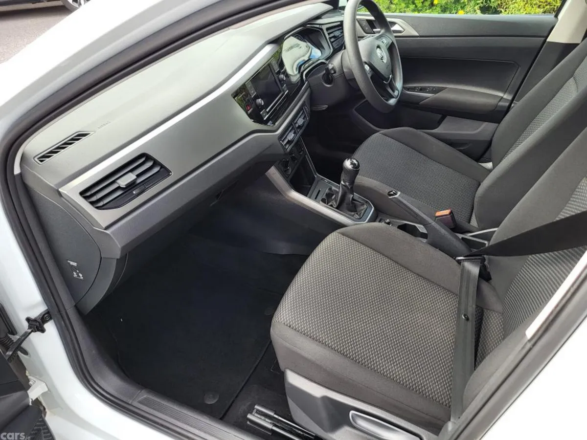 Volkswagen Polo Hatchback, Petrol, 2020, White