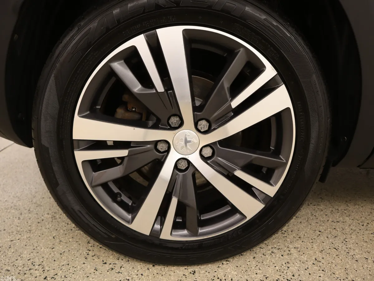 Peugeot 3008 SUV, Diesel, 2022, Black