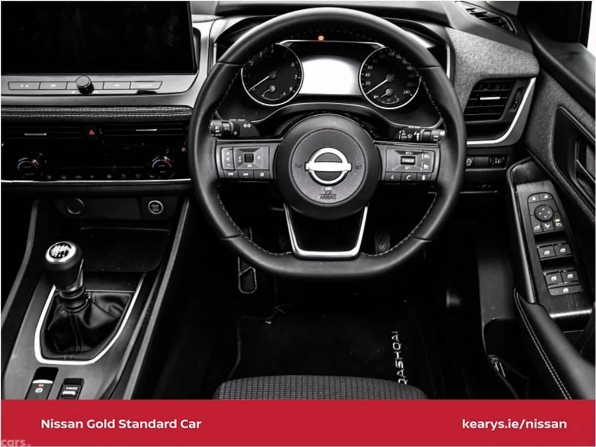 Nissan Qashqai SUV, Petrol Hybrid, 2026, Red