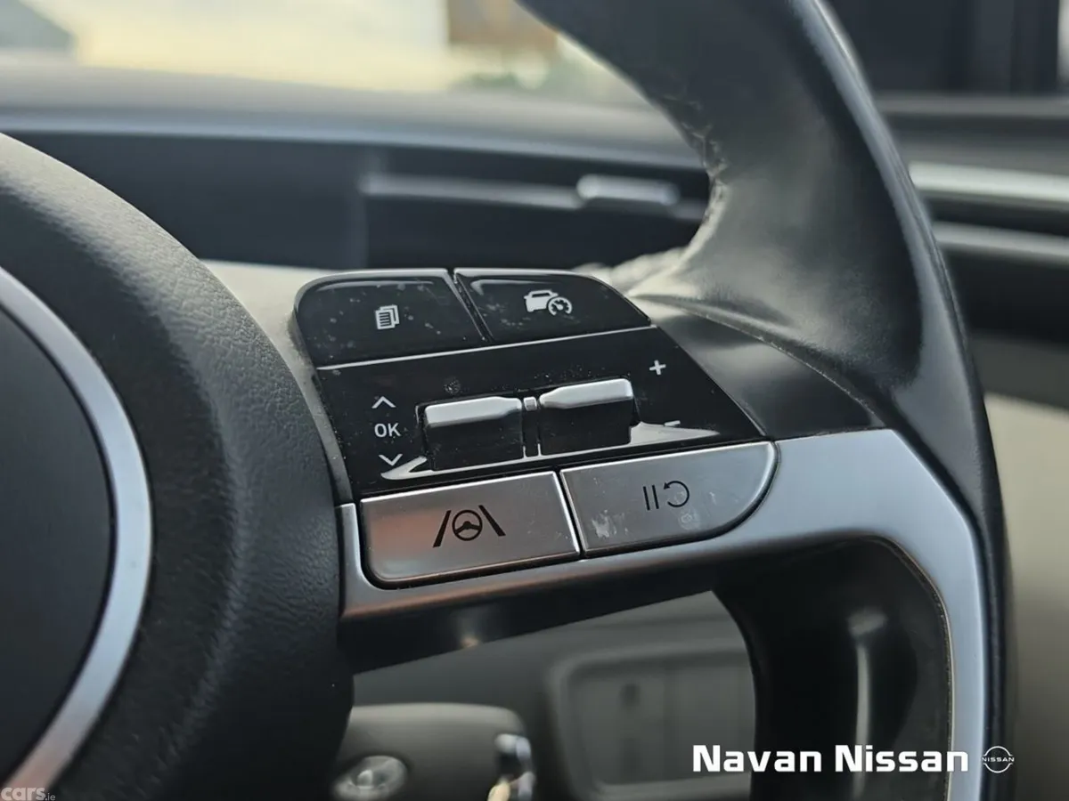 Hyundai Tucson SUV, Diesel, 2022, Red