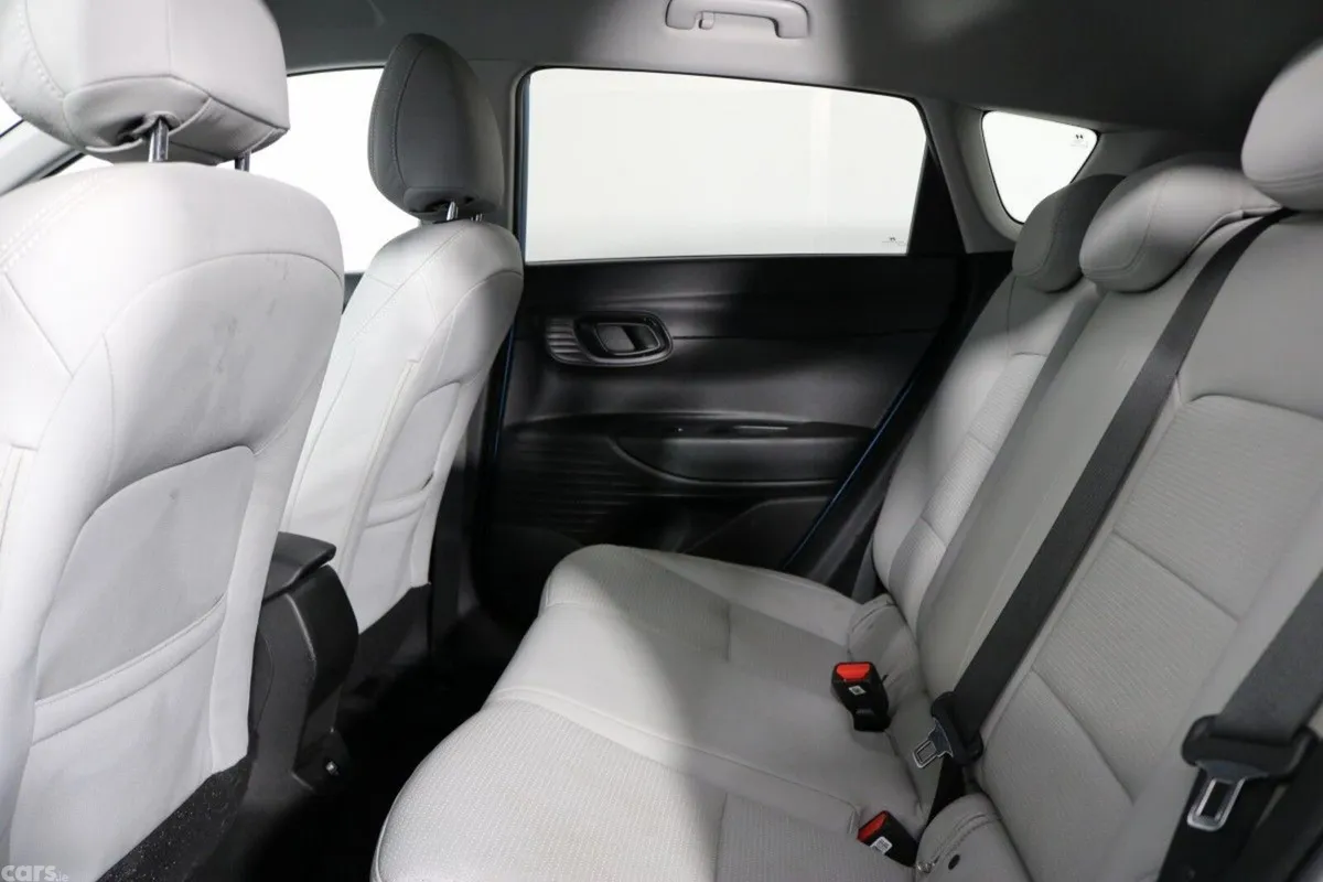 Hyundai Bayon Estate, Petrol, 2023, Blue