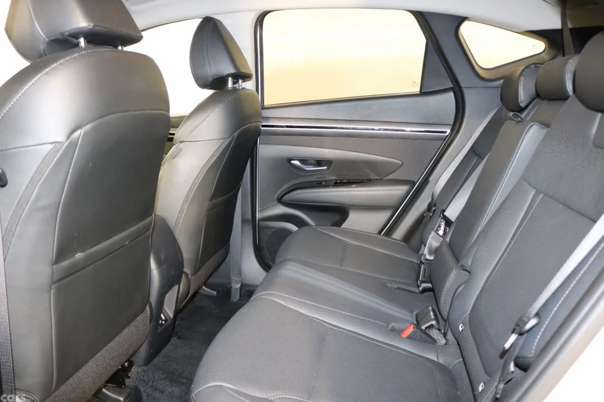 Hyundai Tucson SUV, Diesel, 2023, White