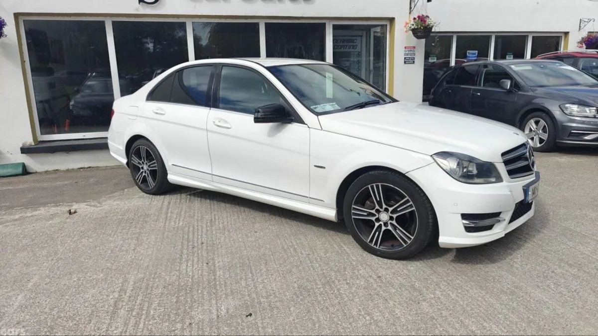 Mercedes-Benz C-Class Saloon, Diesel, 2014, White