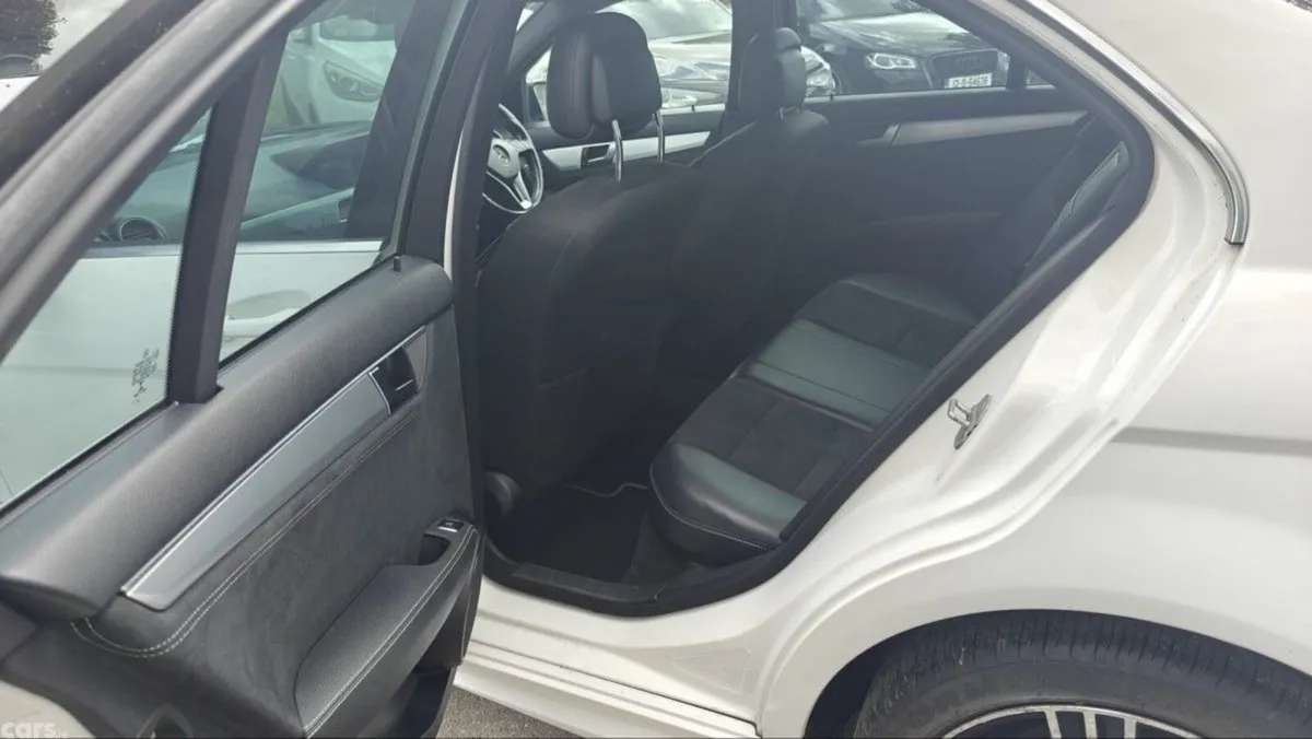 Mercedes-Benz C-Class Saloon, Diesel, 2014, White