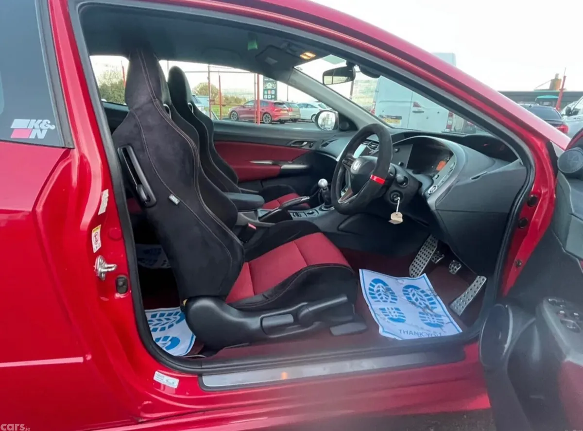 Honda Civic Hatchback, Petrol, 2007, Red