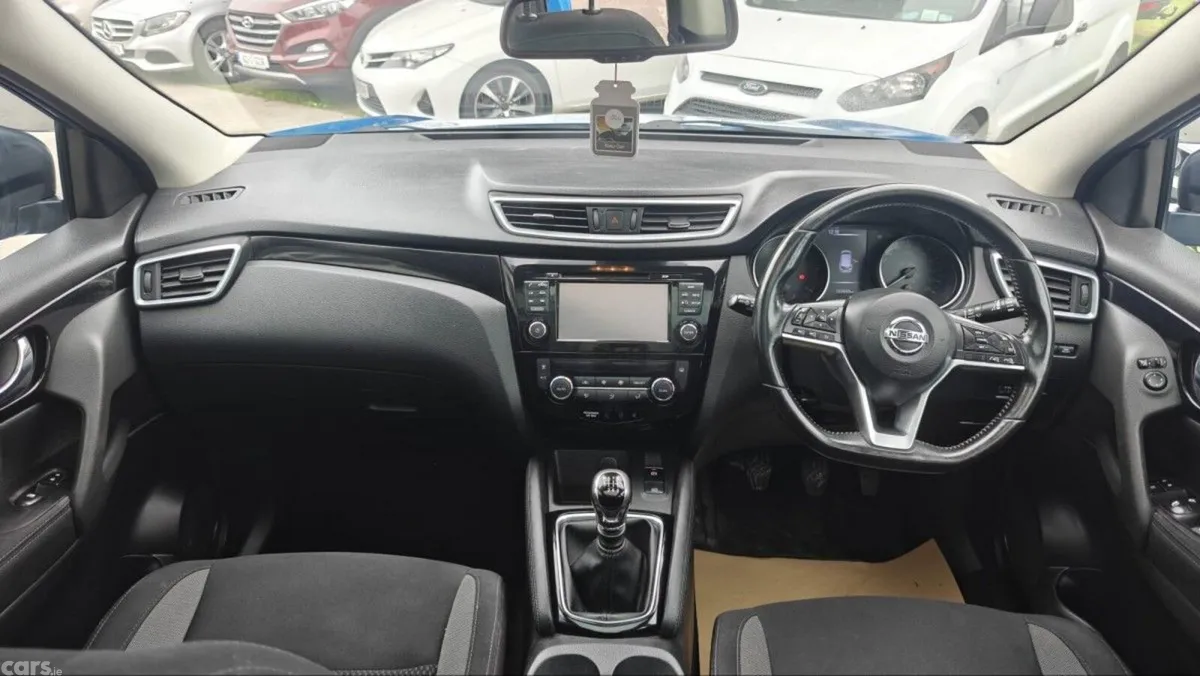 Nissan Qashqai MPV, Diesel, 2018, Blue