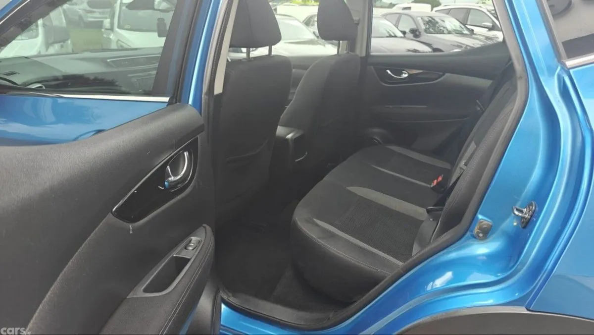 Nissan Qashqai MPV, Diesel, 2018, Blue