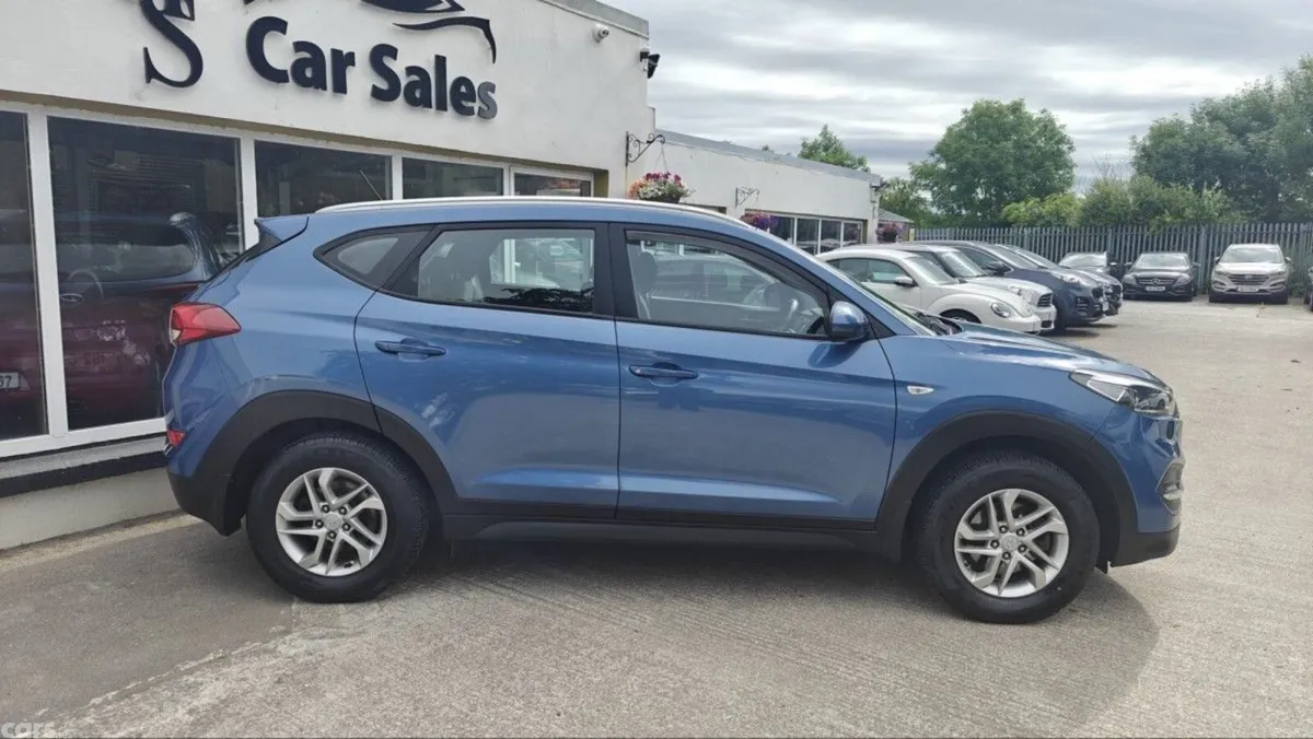Hyundai Tucson SUV, Petrol, 2016, Blue