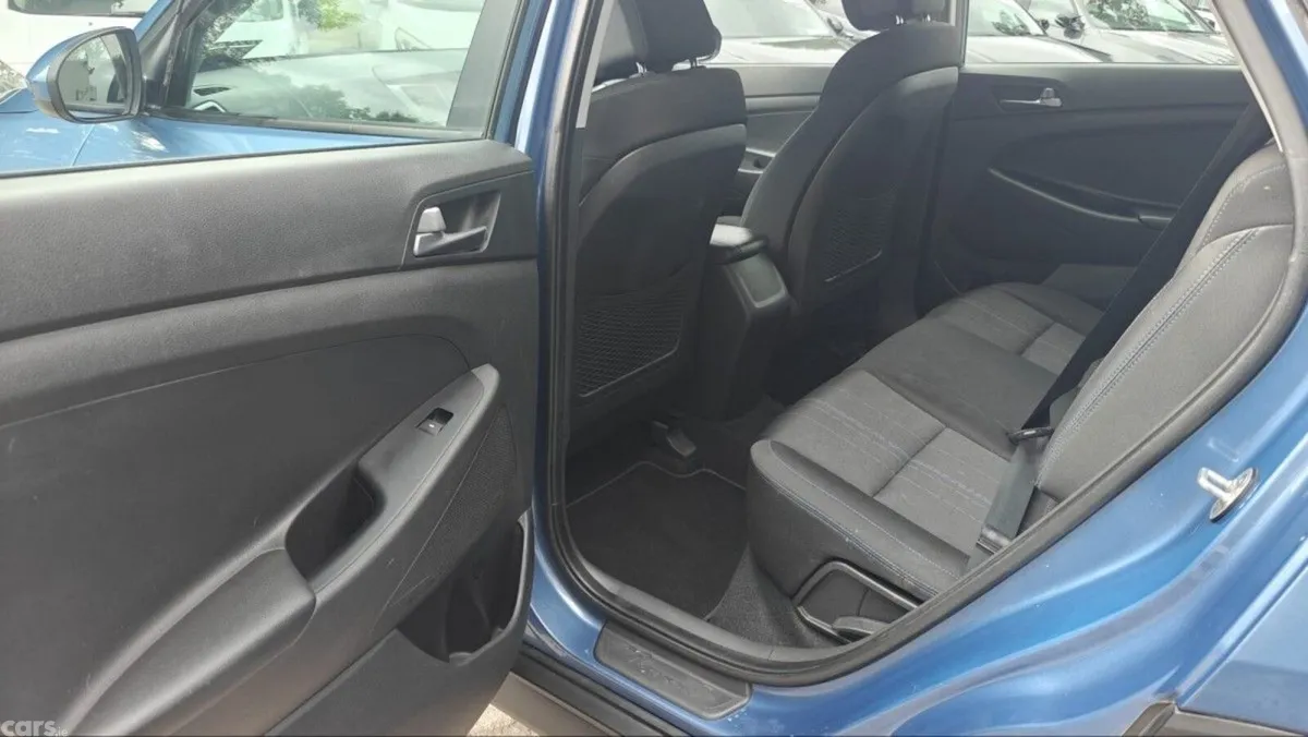 Hyundai Tucson SUV, Petrol, 2016, Blue