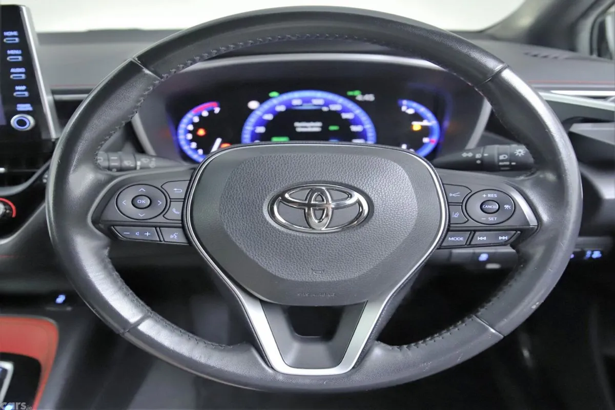 Toyota Corolla Hatchback, Petrol Hybrid, 2021, Black