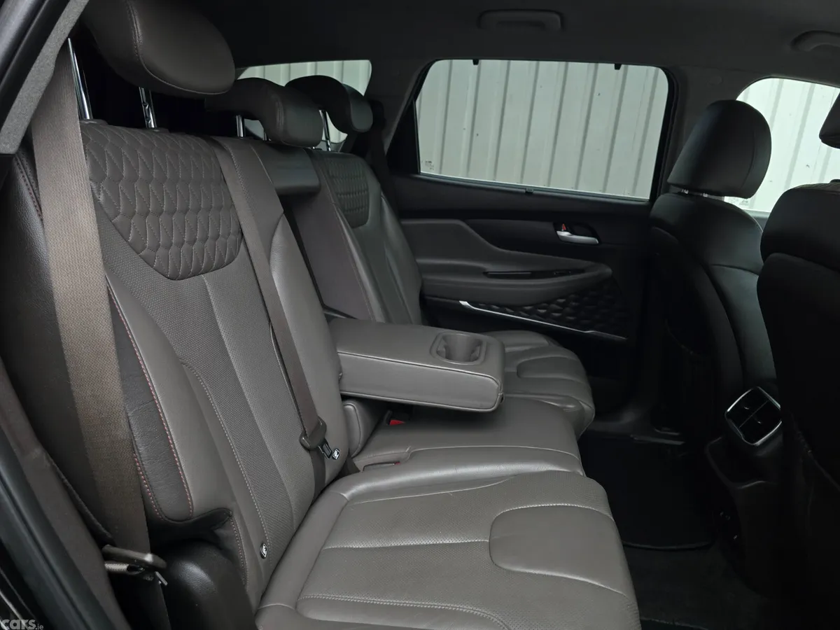 Hyundai Santa Fe SUV, Diesel, 2018, Black