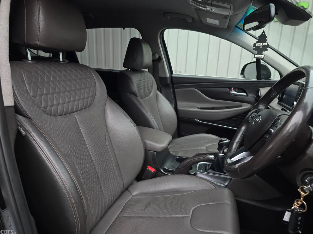 Hyundai Santa Fe SUV, Diesel, 2018, Black