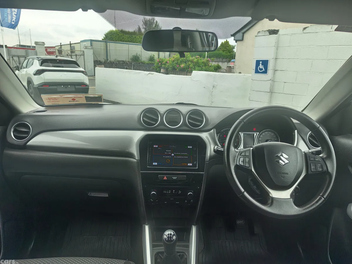 Suzuki Vitara SUV, Petrol, 2018, Grey