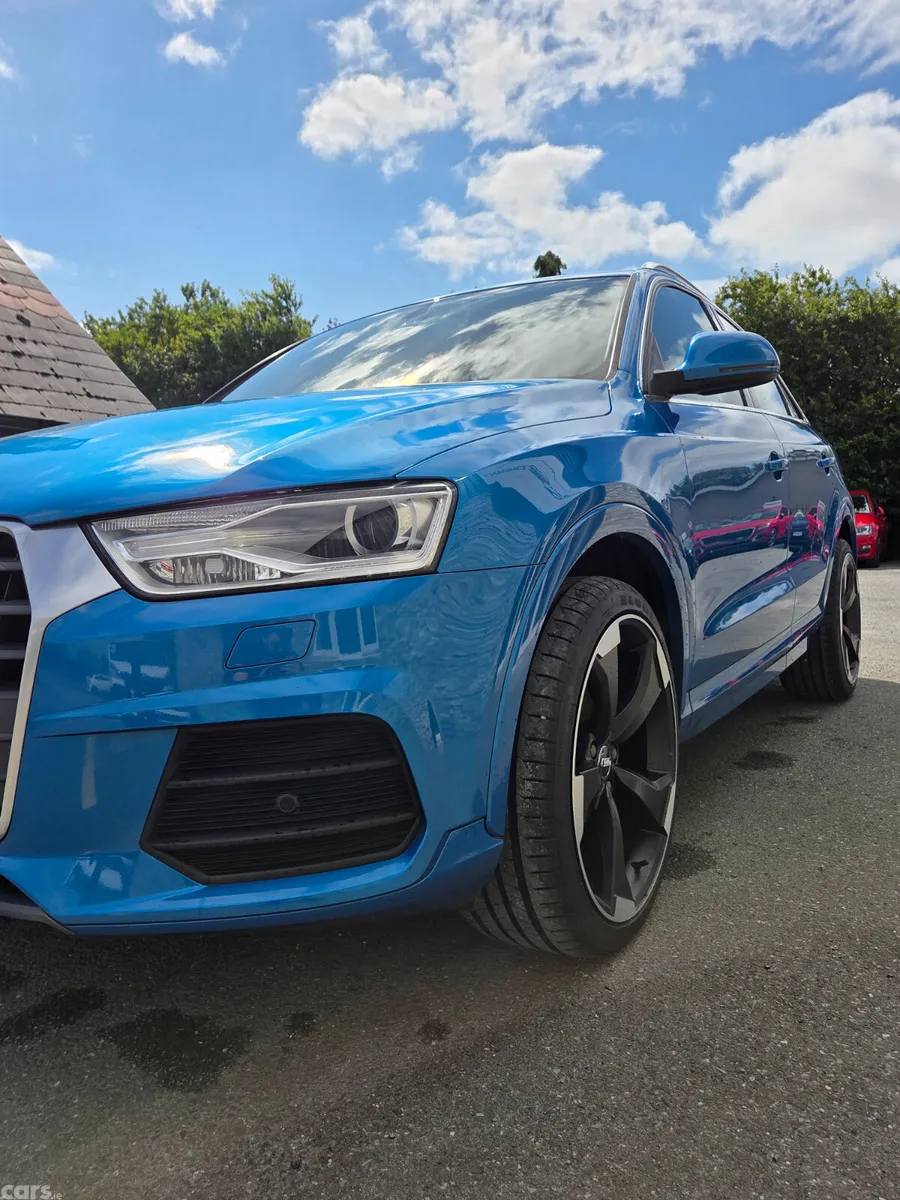 Audi Q3 Hatchback, Petrol, 2015, Blue