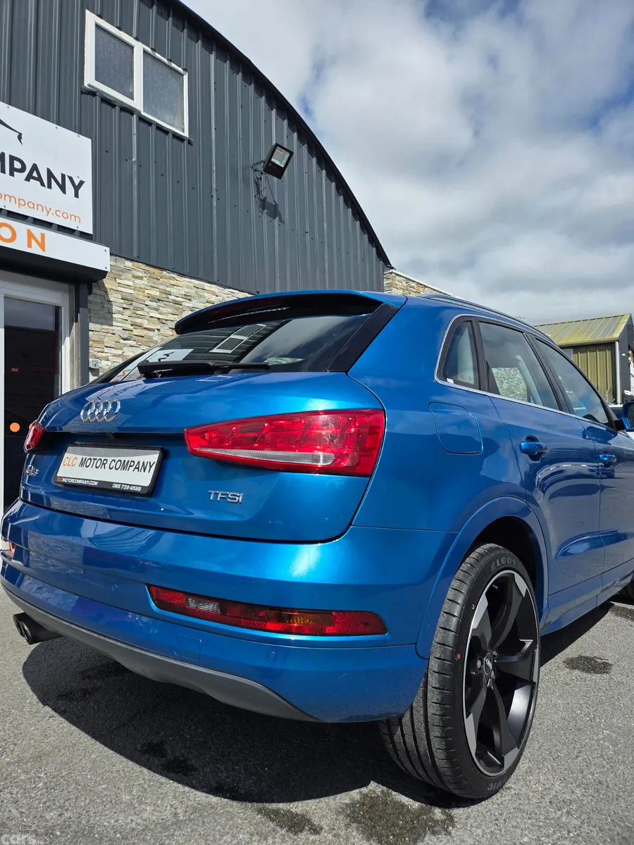 Audi Q3 Hatchback, Petrol, 2015, Blue