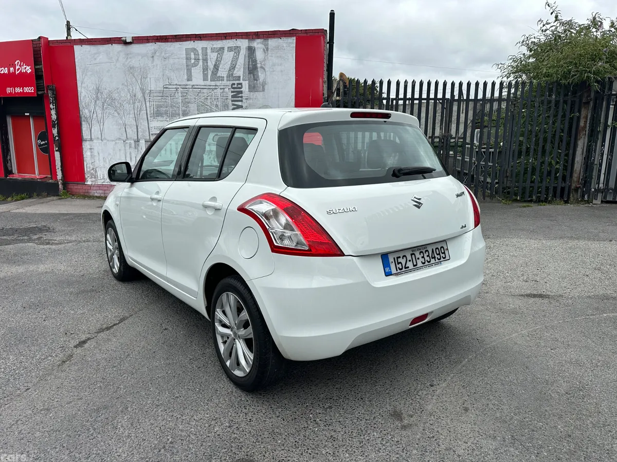 Suzuki Swift Hatchback, Petrol, 2015, White