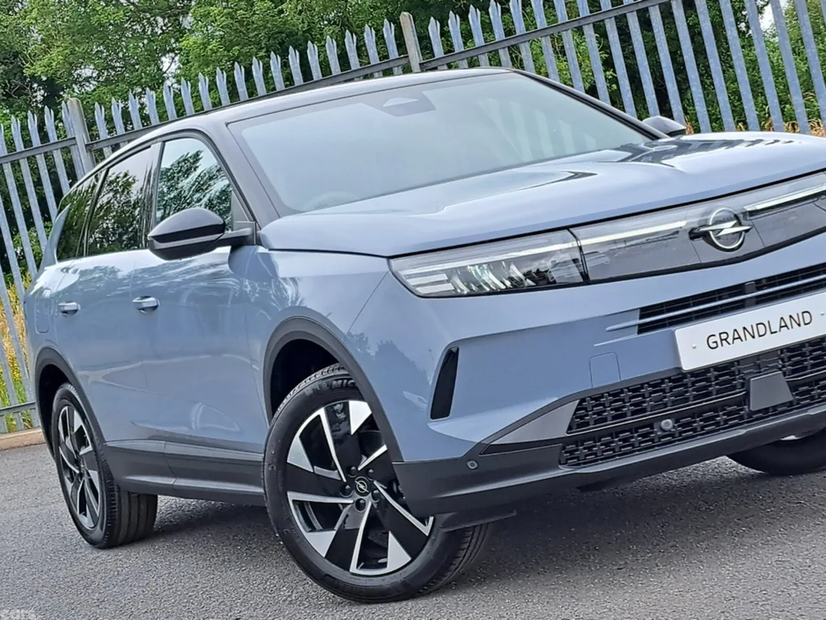 Opel Grandland SUV, Petrol Hybrid, 2027, Grey