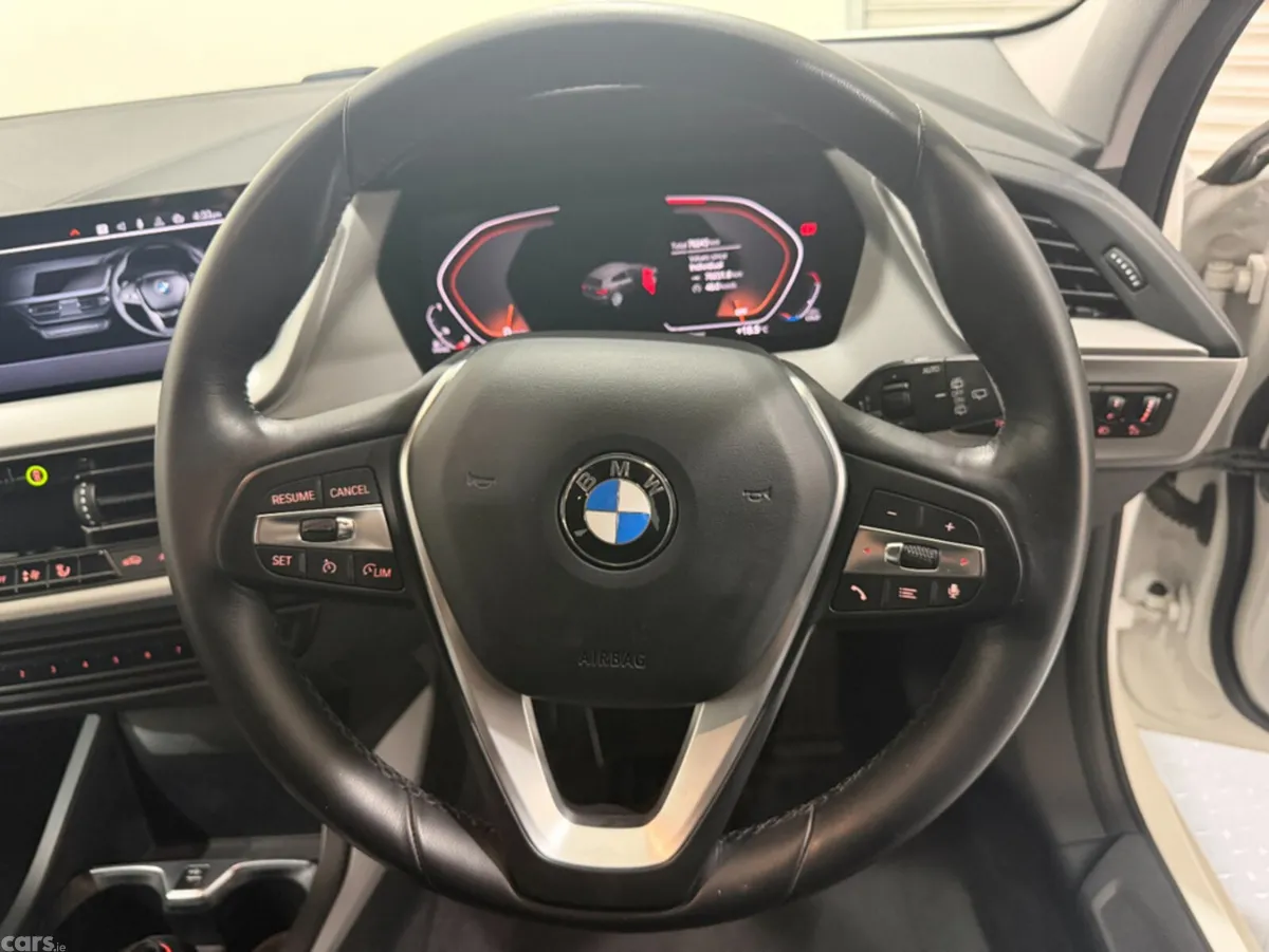 BMW 1-Series Hatchback, Diesel, 2022, White
