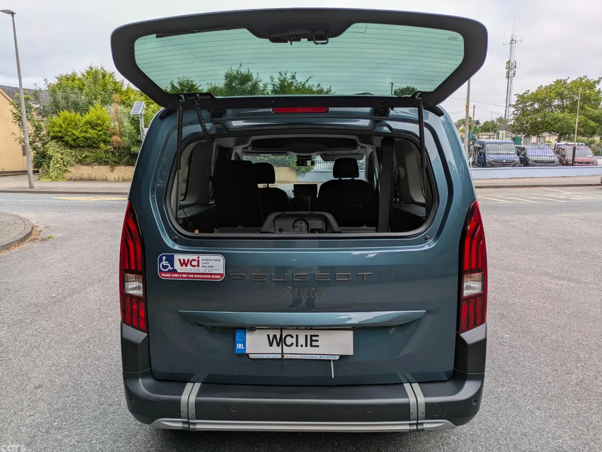 Peugeot Rifter MPV, Diesel, 2025, Blue