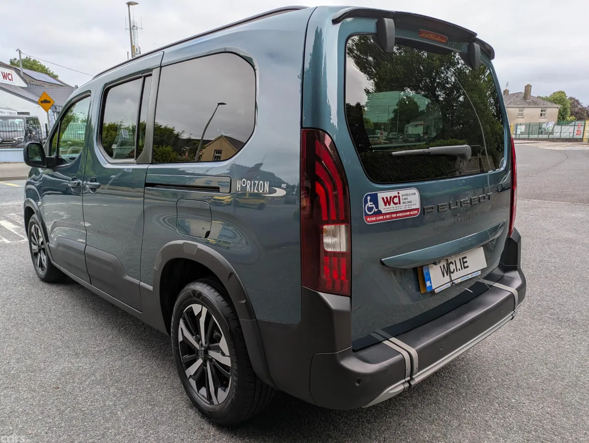 Peugeot Rifter MPV, Diesel, 2025, Blue