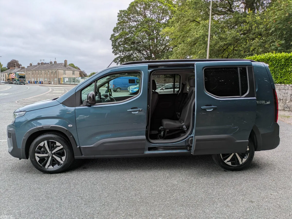 Peugeot Rifter MPV, Diesel, 2025, Blue