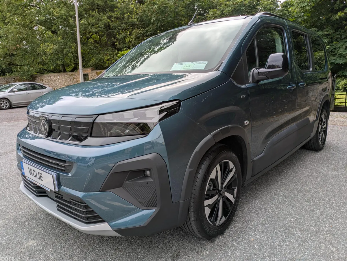 Peugeot Rifter MPV, Diesel, 2025, Blue