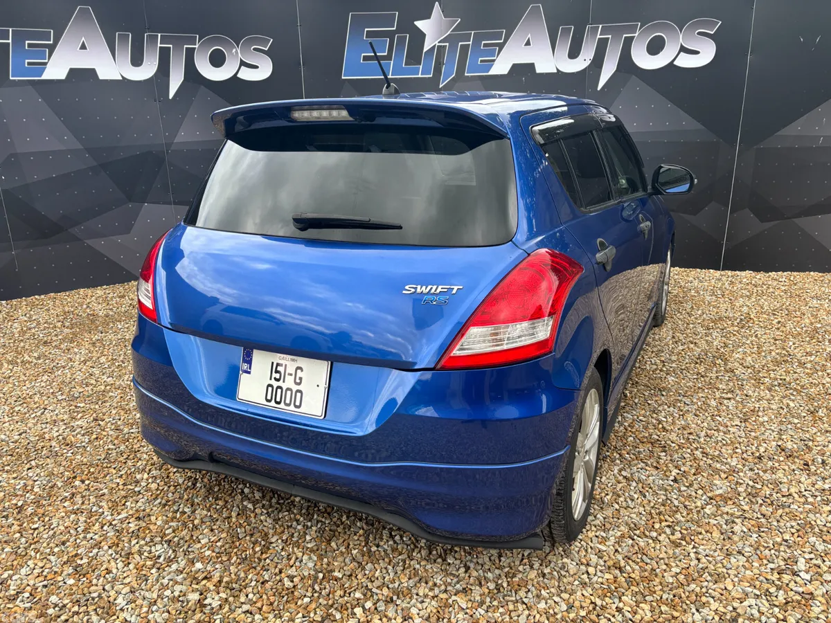 Suzuki Swift Hatchback, Petrol, 2015, Blue