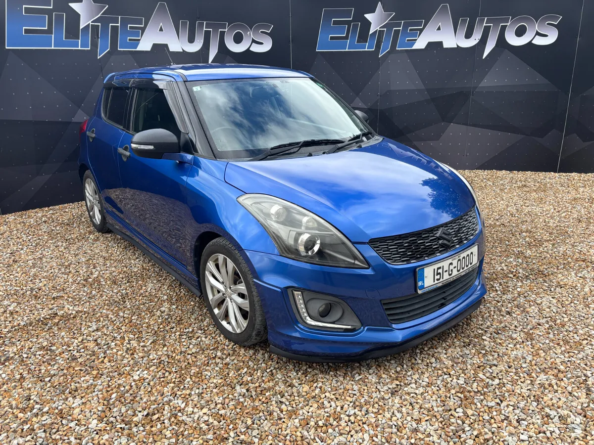 Suzuki Swift Hatchback, Petrol, 2015, Blue