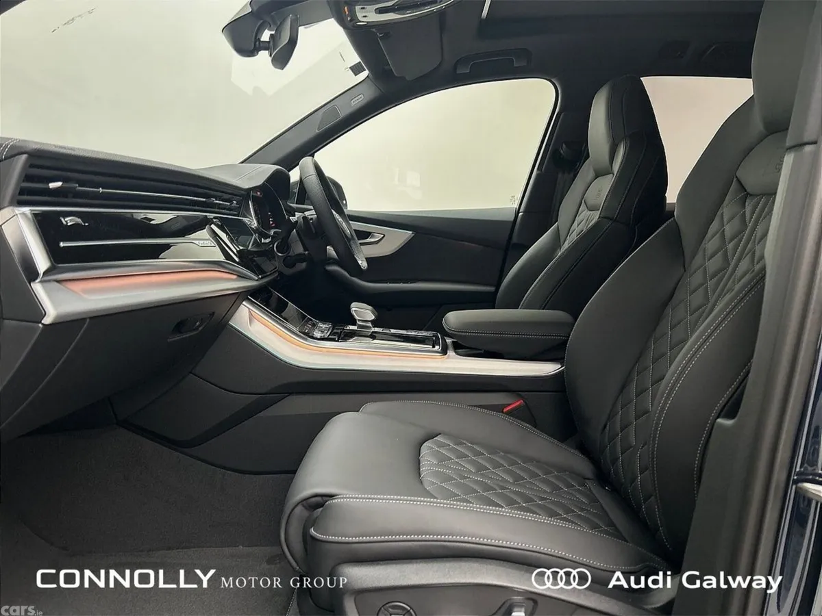 Audi Q7 SUV, Petrol Plug-in Hybrid, 2027, Blue