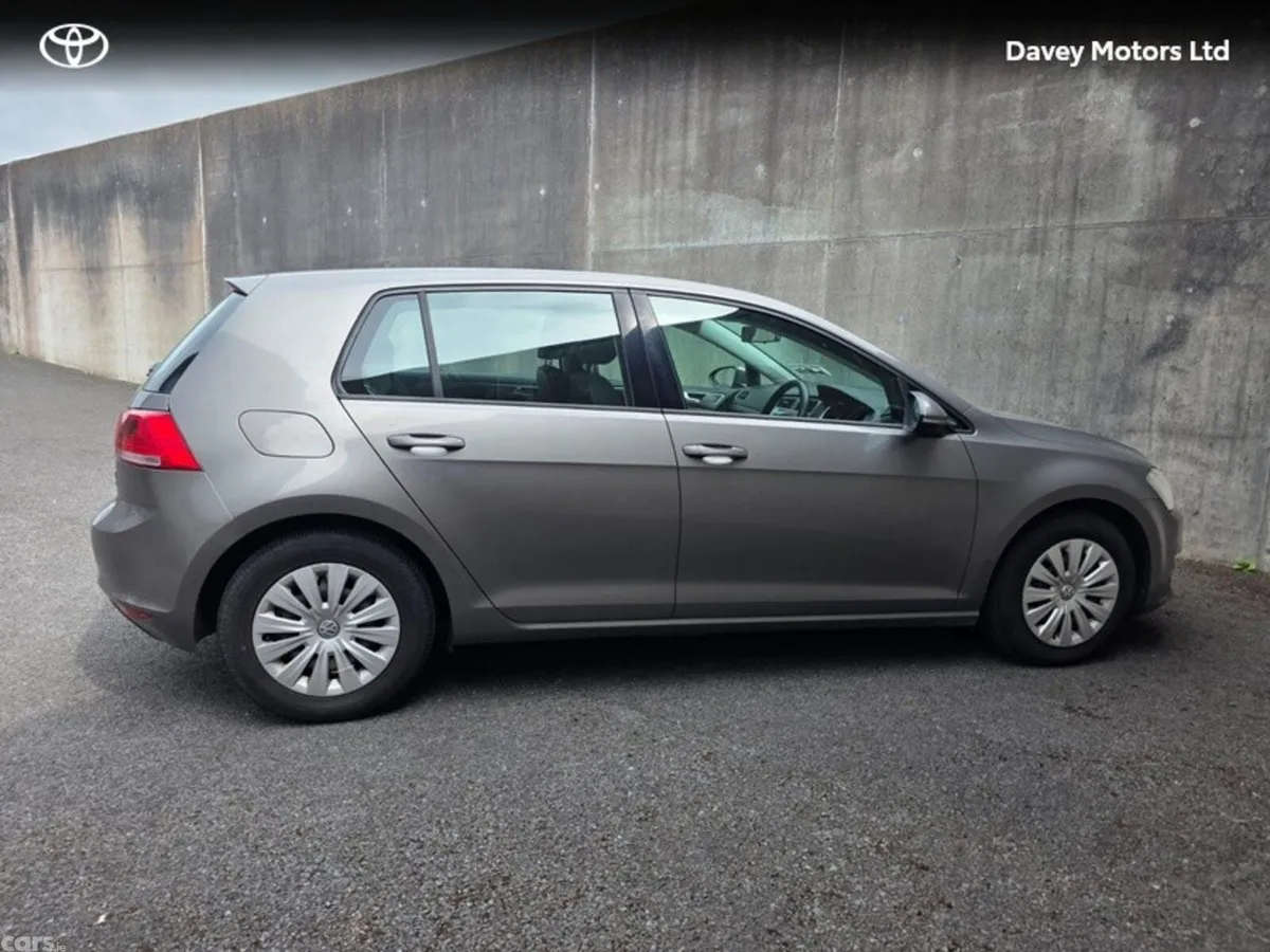 Volkswagen Golf Hatchback, Petrol, 2014, Grey