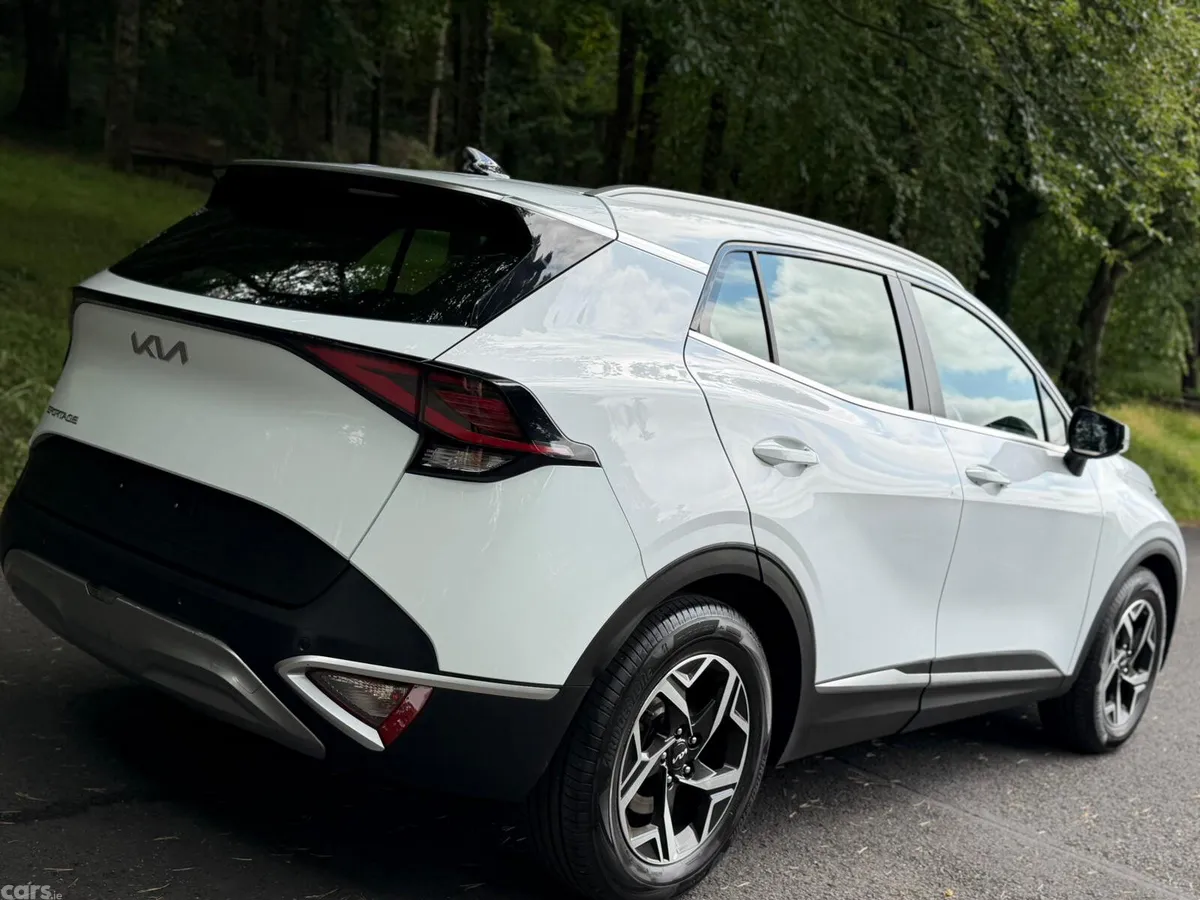 Kia Sportage SUV, Diesel, 2023, White